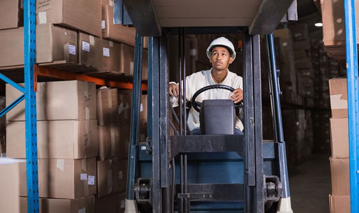 Five Common Types Of Warehouse Pickers & Forklifts